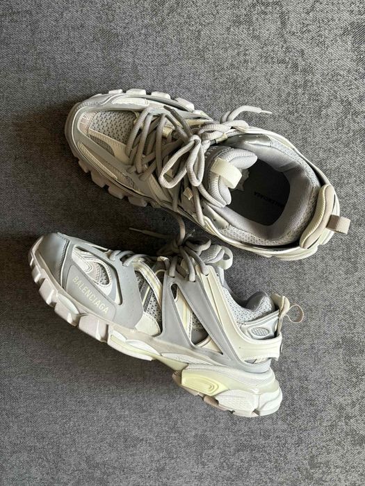 Balenciaga Track