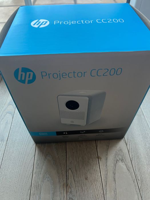 Проектор HP CC200
