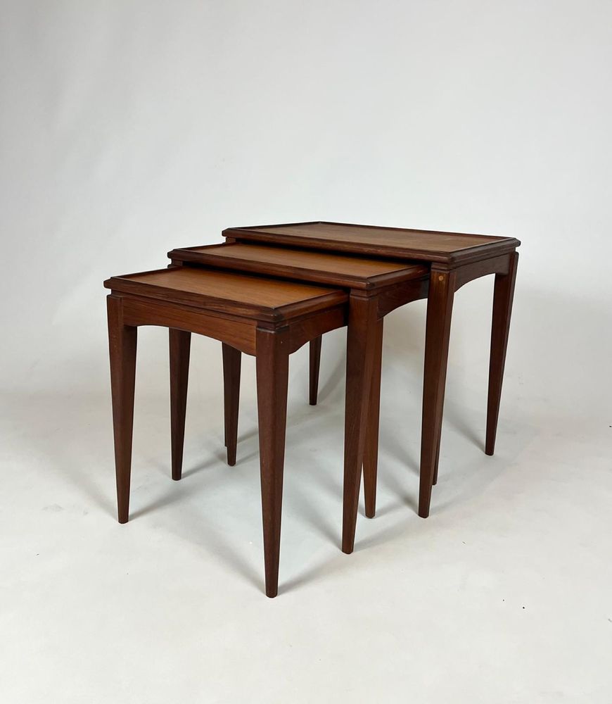 Mesas de encaixe mid century