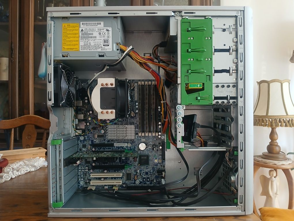 HP Z400 Workstation Xeon