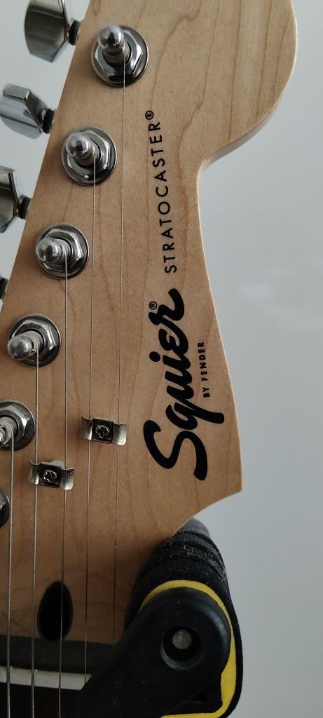Gitara elektryczna Fender Squier Stratocaster+piecyk
