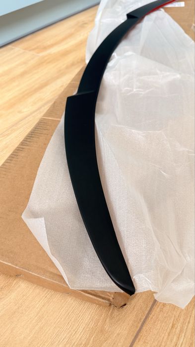 Спойлер для Tesla Model 3/Y/Highland-новий(глянець,мат,карбон матовий)