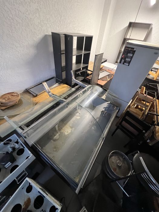 Холодильник вітрина