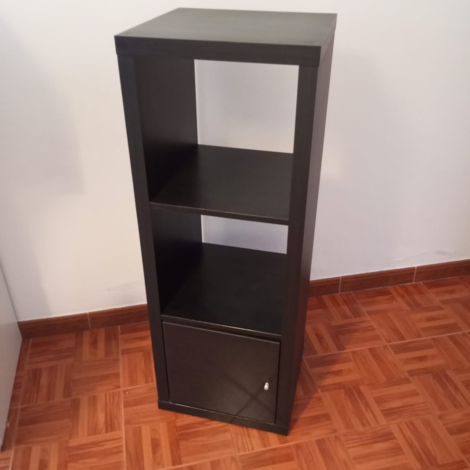 Vendo móvel coluna