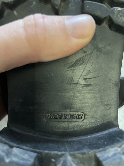 Шкіряні осінні чобітки, чоботи, нівчоботи козаки