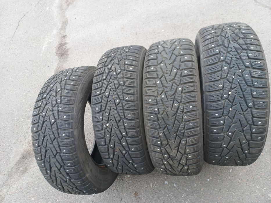 Резина шины колеса 195/65/15 Nokian