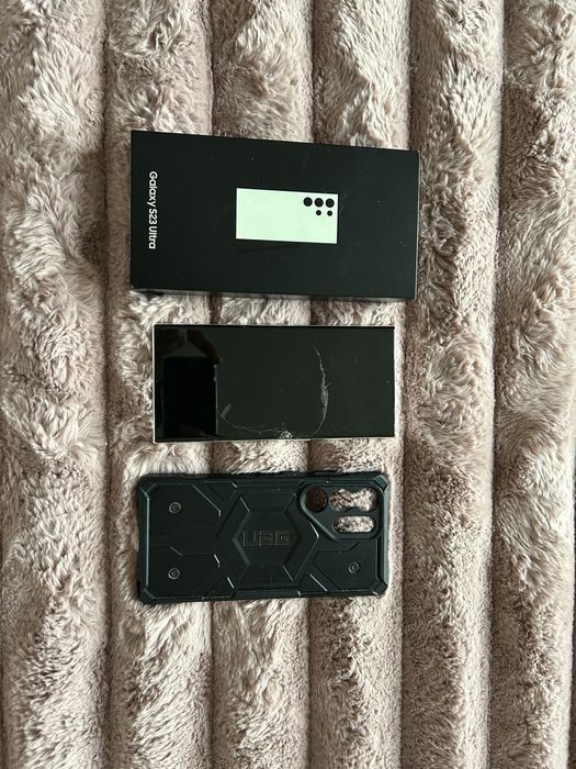 Samsung galaxy S23 ultra uszkodzony