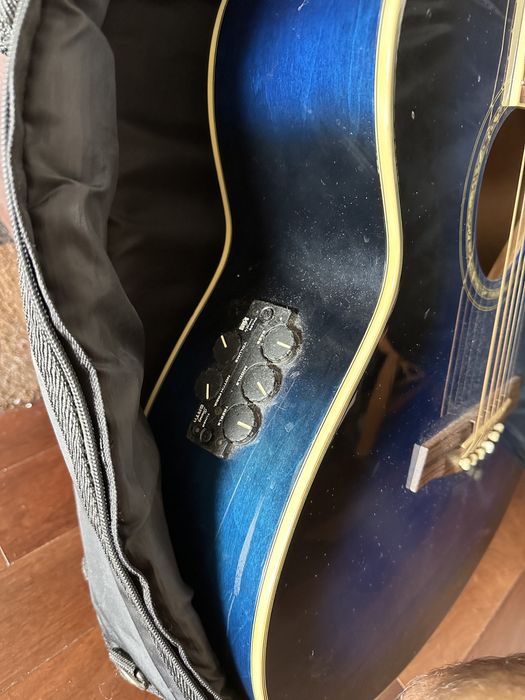 Guitarra Ibanes Semi acoustic