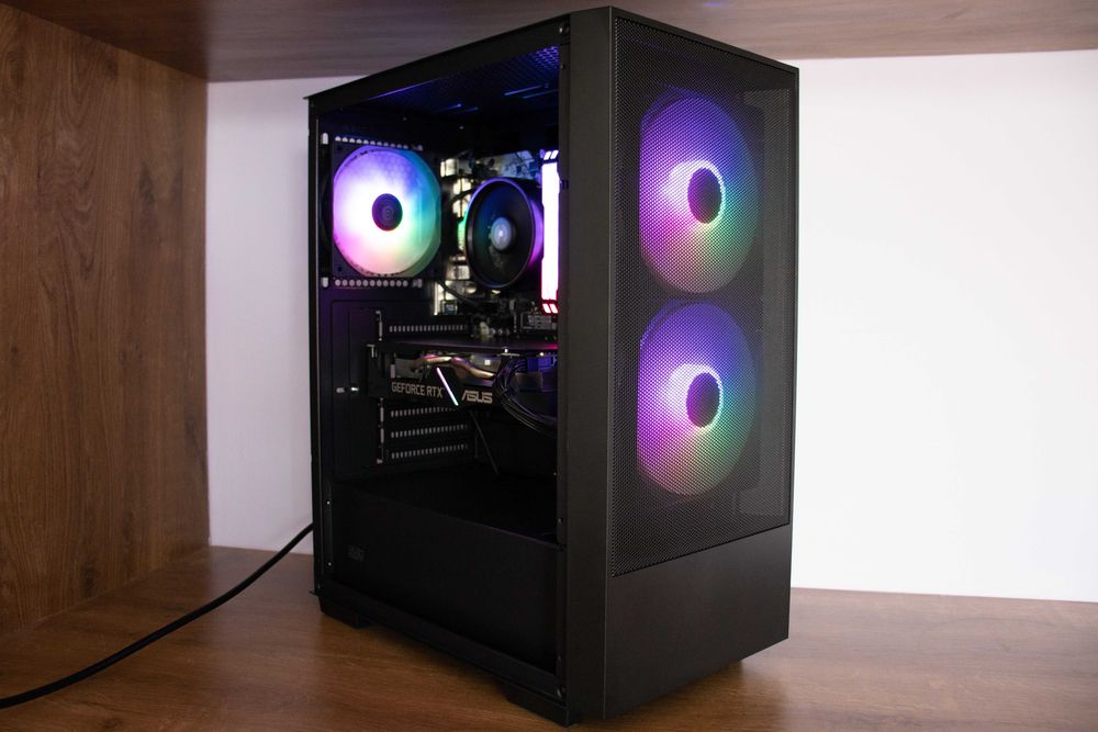 Komputer Gamingowy Ryzen 5 3600 RTX 2060 16GB RAM 1 TB SSD **DOWÓZ**