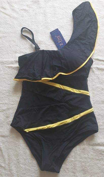 Купальник суцільний s