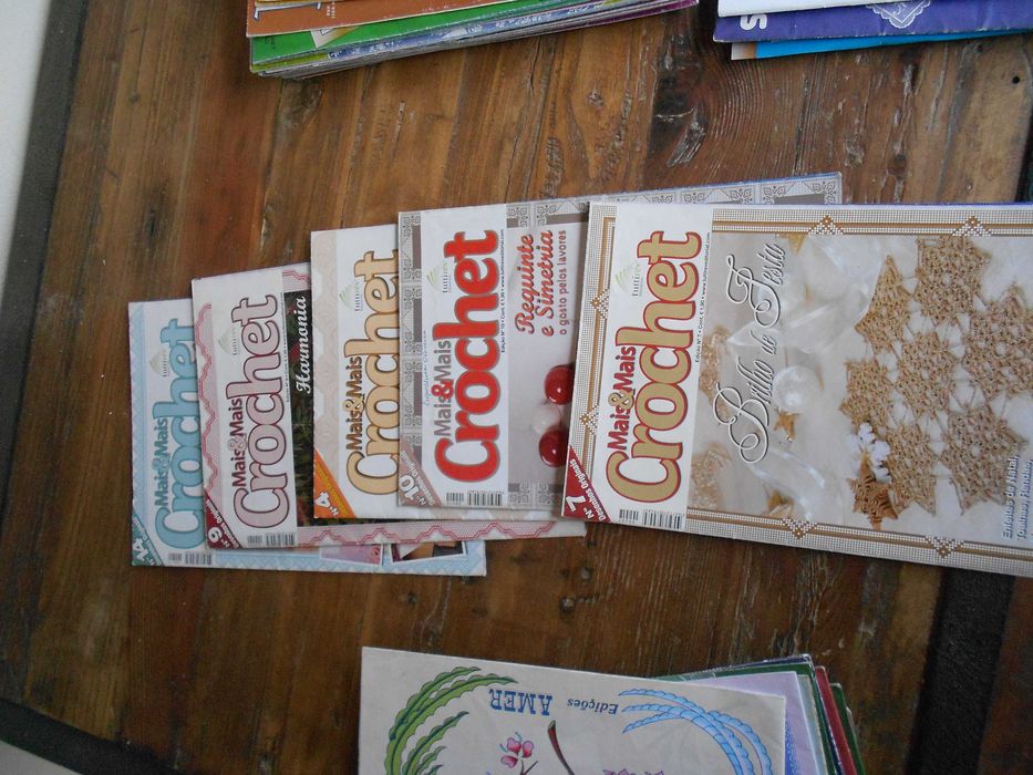 Revistas diversas croche e bordado