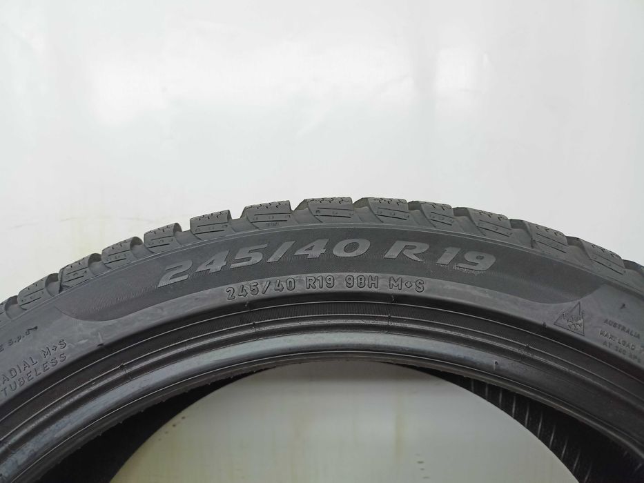 Pirelli SottoZero 3 RSC 245/40/19 2019r. 98H Nowe Demo (881)