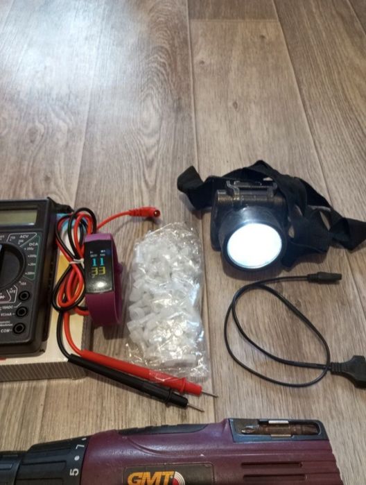 Фонарик налобный