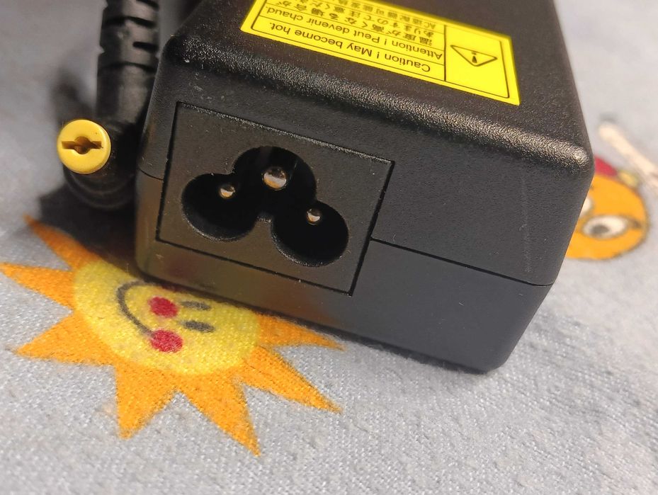 Блок живлення питания зарядне до ноутбука Acer 19V 3.42A (5.5×1.7mm)