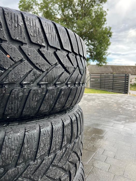 Opony zimowe dunlop 275/45r20