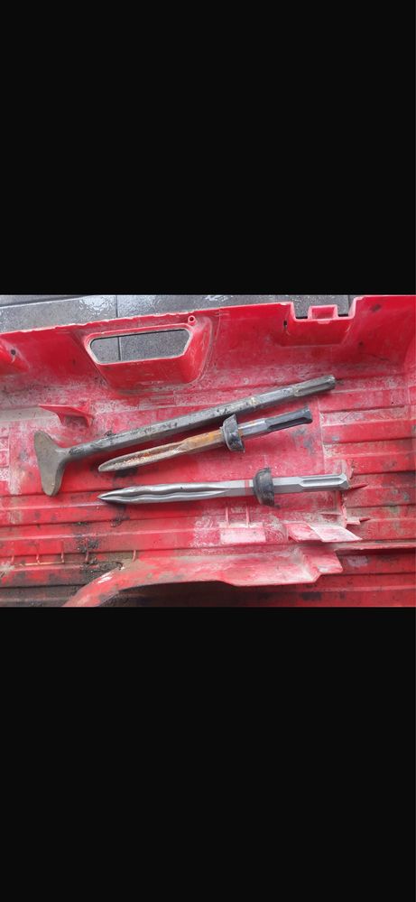 Młot wybirzeniowy Hilti