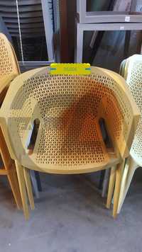 Cadeiras para exterior em polipropileno