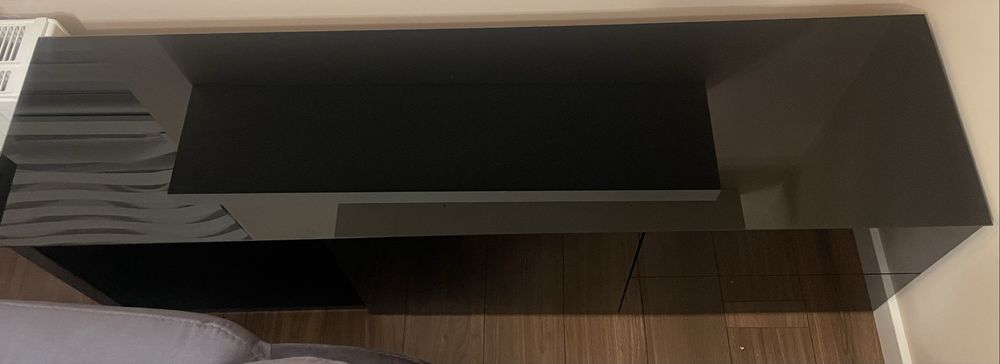 Szafka komoda elegancka czarne szkło