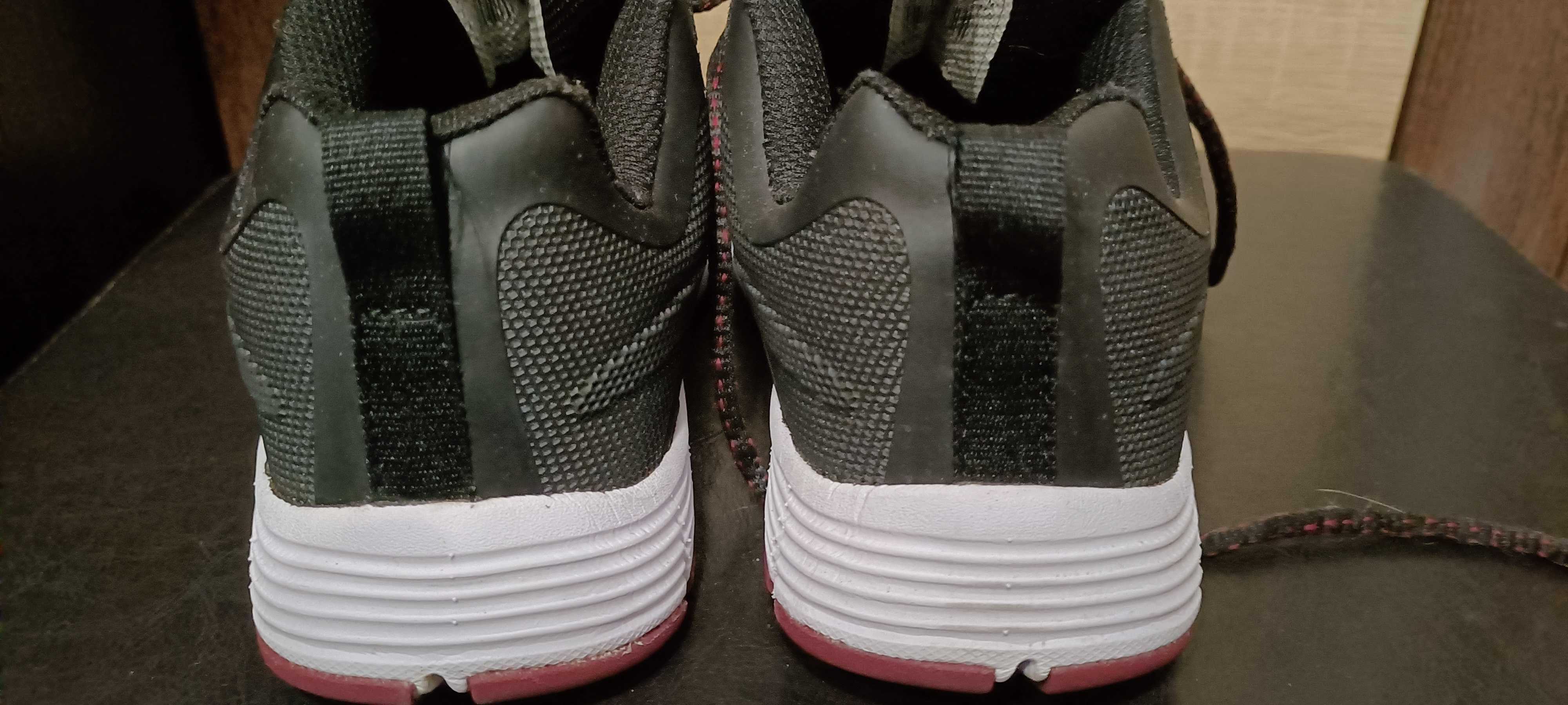Dunlop Safety buty ochronne, robocze z blachą