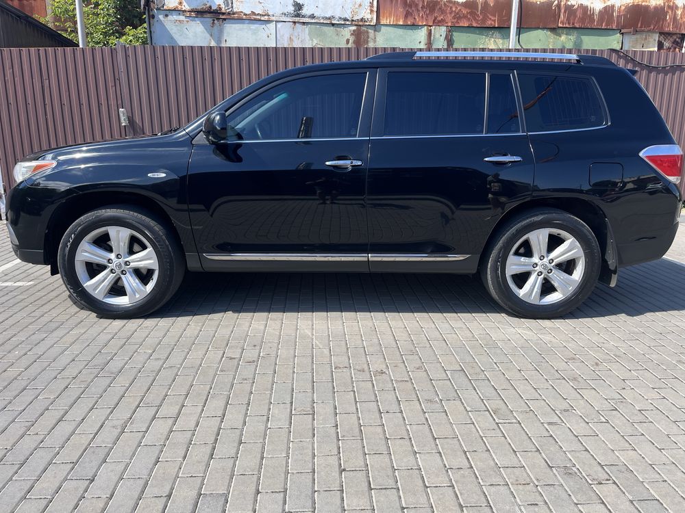 Toyota highlander