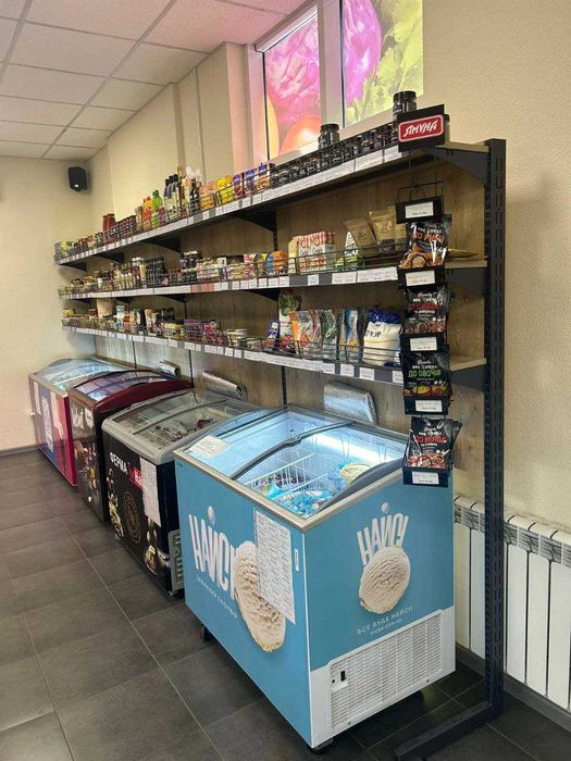 Знижка -20% на стелажі під замовлення. Вітрини, прилавки