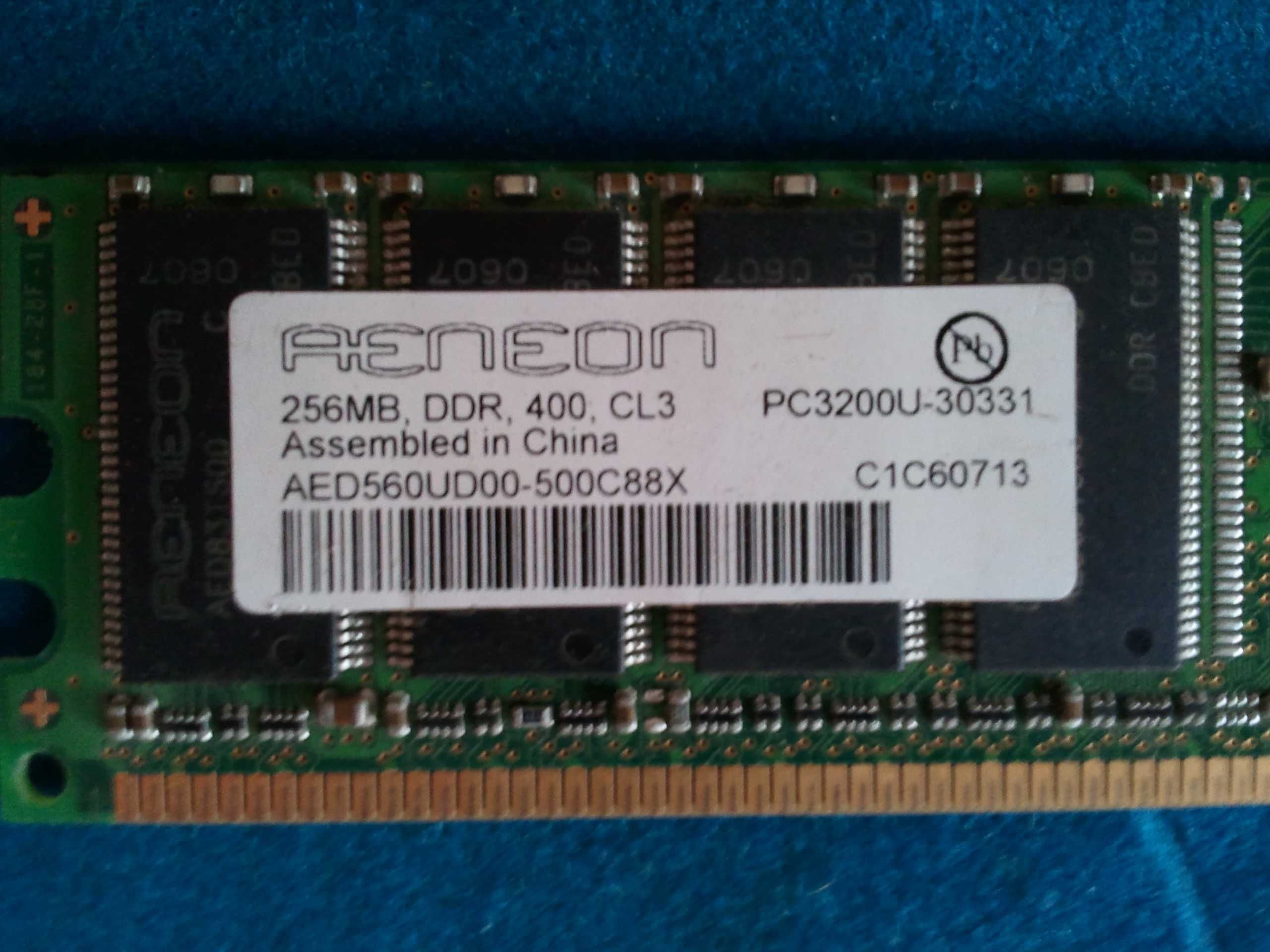 CPU AMD Sempron 2800+ SDA2800AI03BX