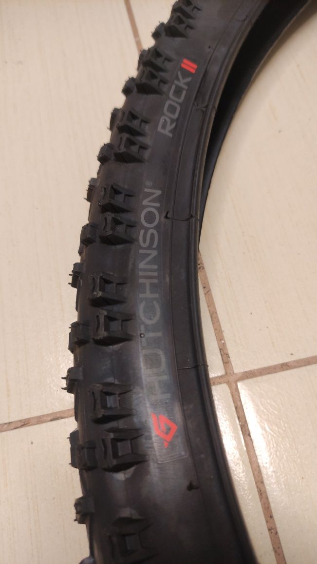 Nowa Opona Do Roweru MTB 27.5 x 2.0  Chutchinson Rock Czarna