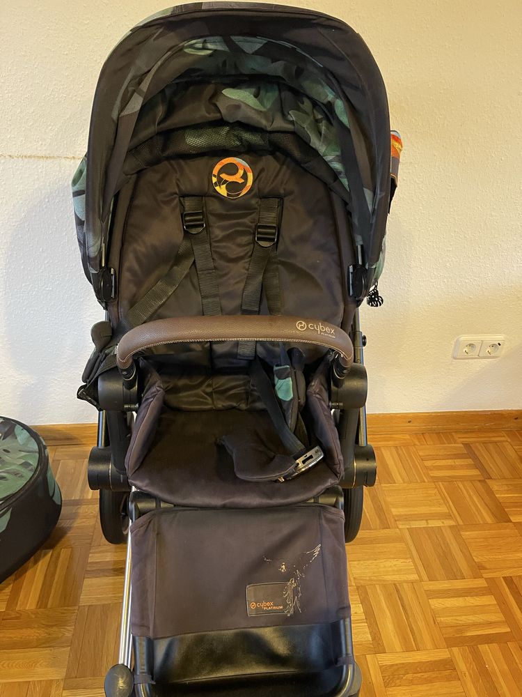 Cybex Priam Rose Gold з коричневою ручкою