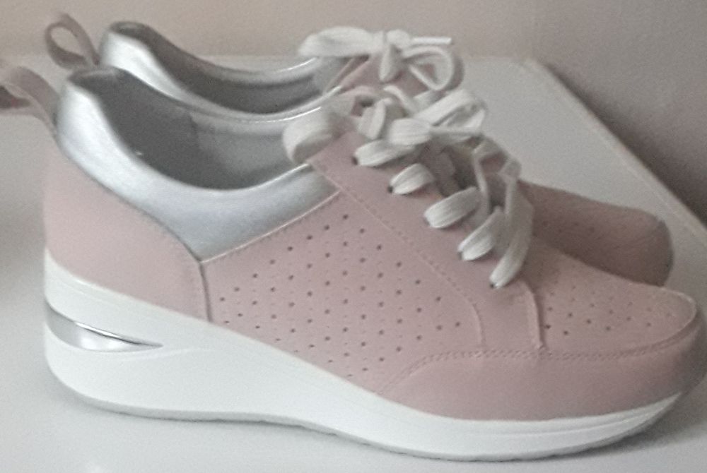 Sneakersy/buty sportowe skórzane damskie