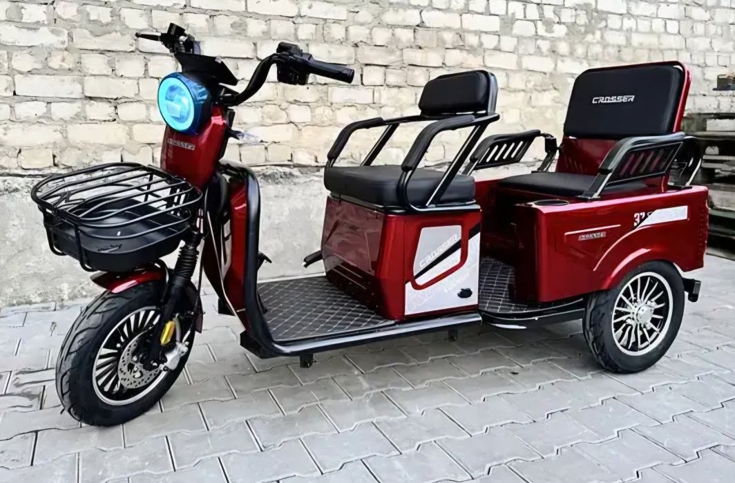 Електроскутер TR 5 800w 72V 20Ah