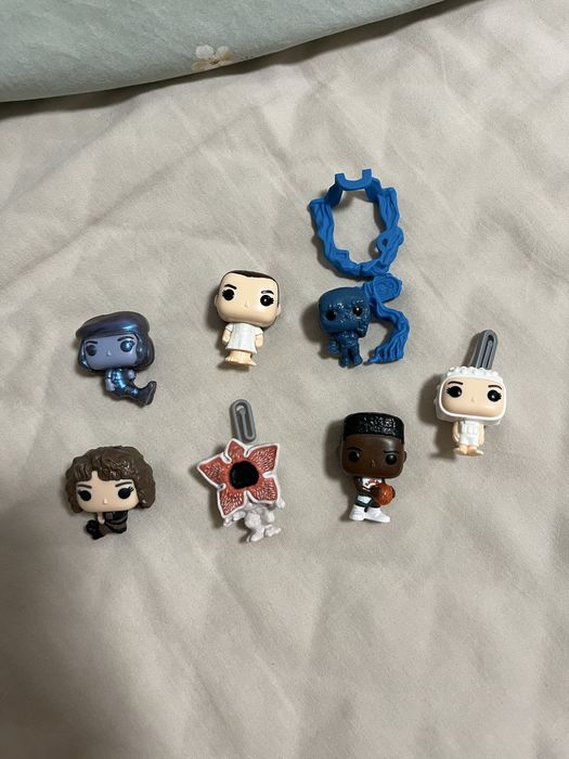 Кіндери Stranger things