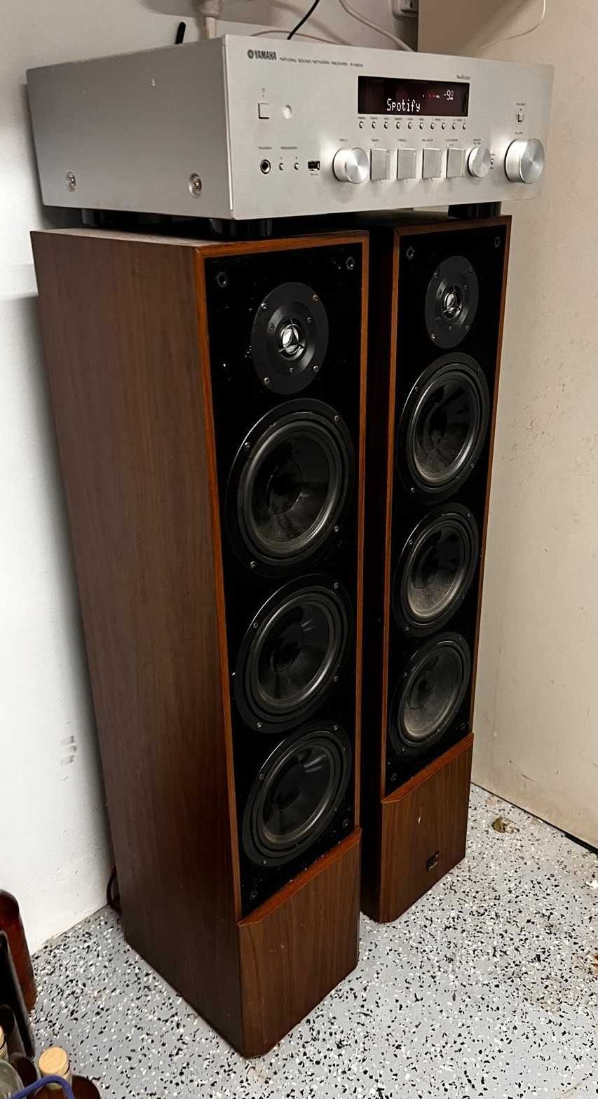 Amplituner Yamaha R-N602 + kolumny Diora Polaris