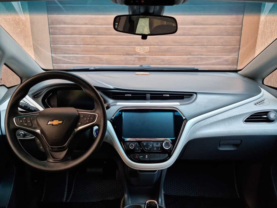 Продам  Chevrolet Bolt EV 2017. Можна в розстрочку, під викуп.