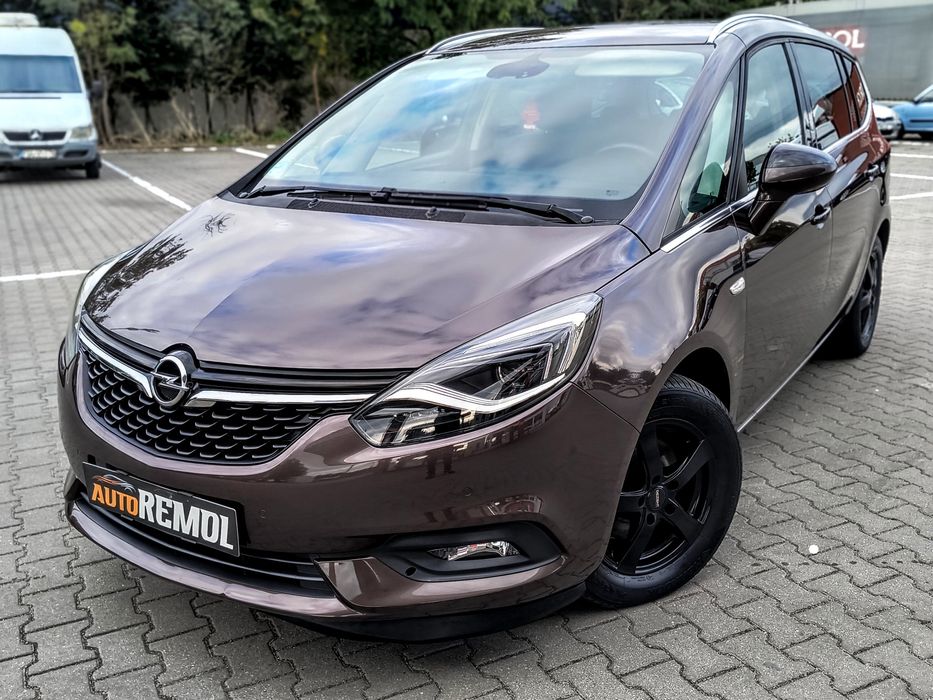 OPEL Zafira,7osob,super stan,bezwypadek, rewelacyjny kolor