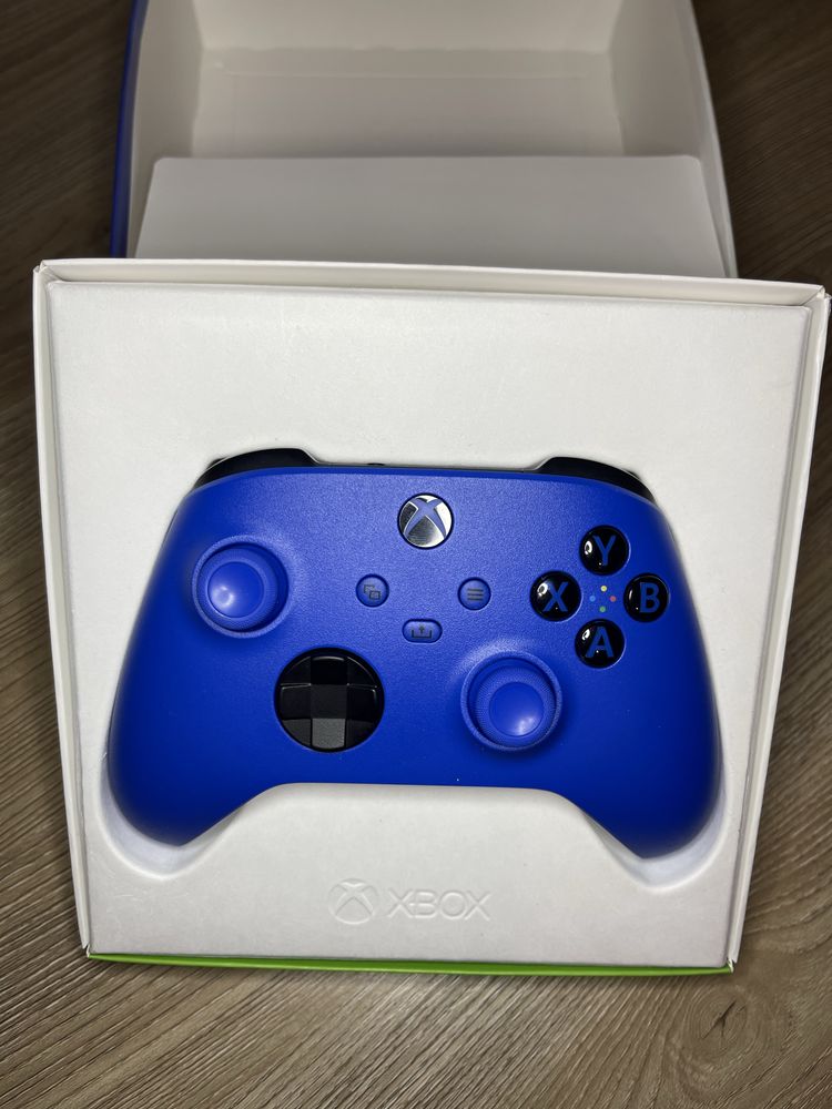 геймпад Microsoft Xbox Series X | S Wireless Controller Shock Blue