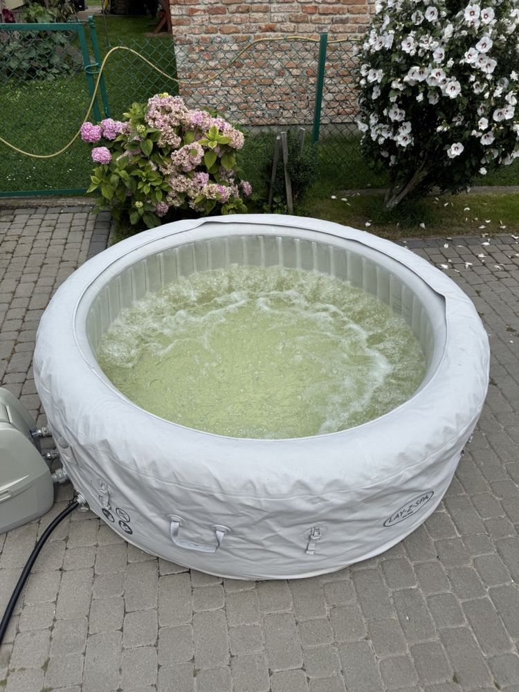 Надувне джакузі LAY-Z-SPA басейн (0010)