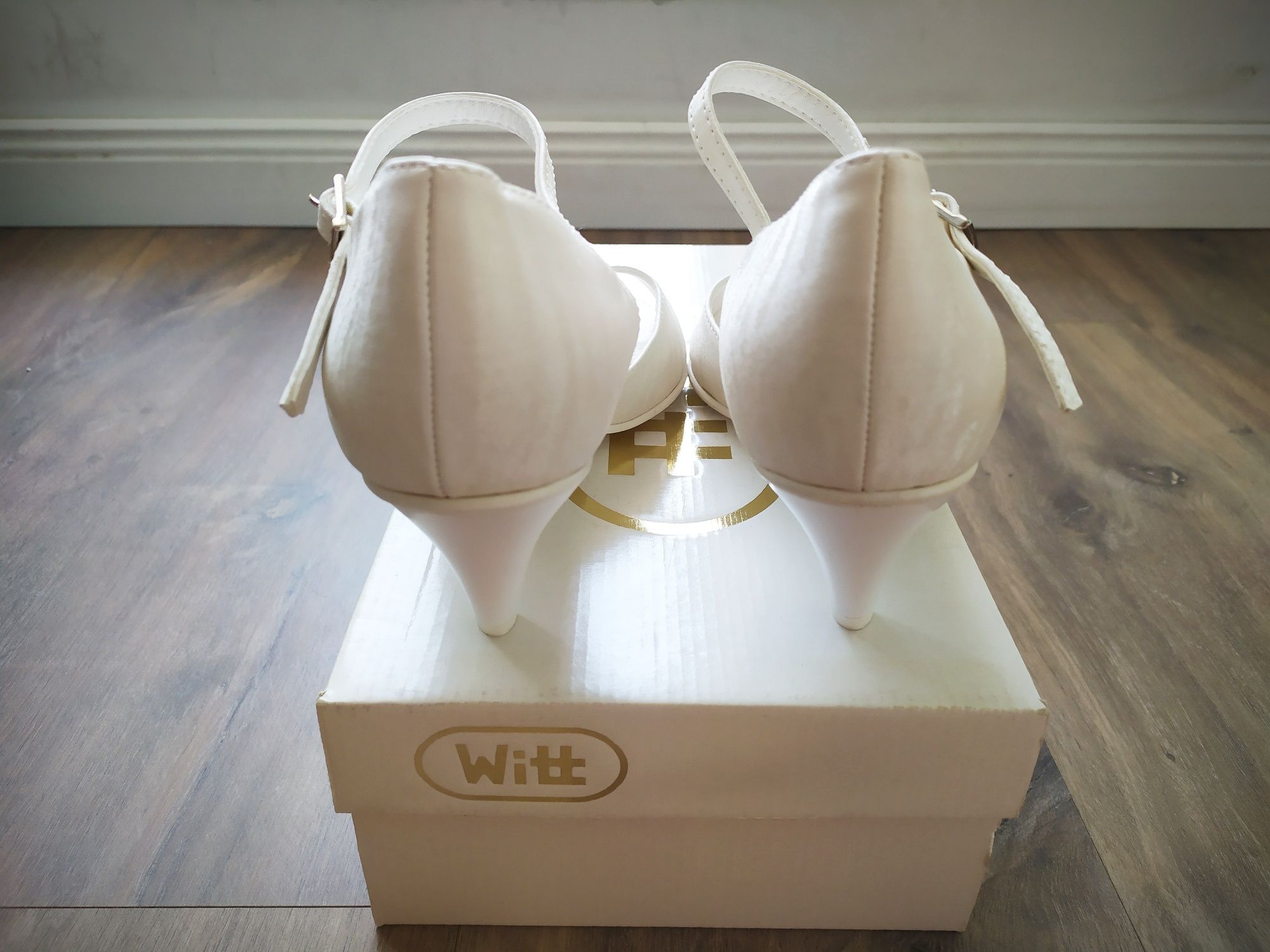 Buty białe ecru ślubne WITT nieużywane rozm 37 model 382 obcas 6cm