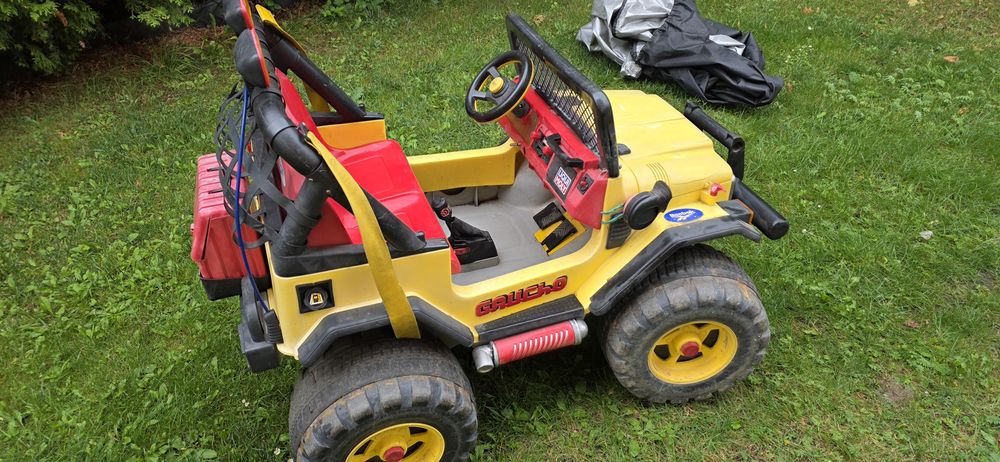 Jeep Gaucho Peg Perego elektryczny.