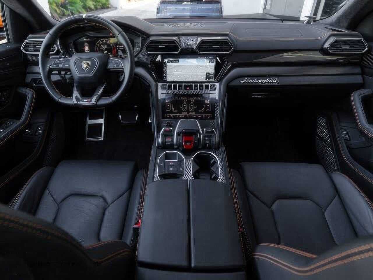 2023 Lamborghini Urus S