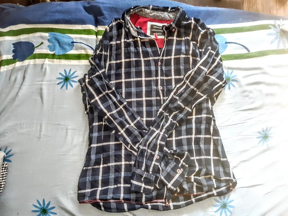 Koszula w kratę Volcano rozmiar M