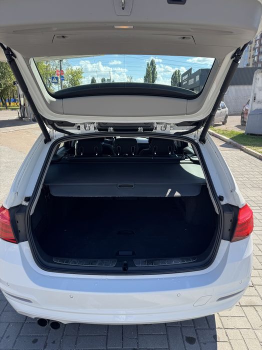 Срочно продаю BMW 320 D