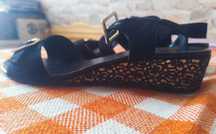 Buty damskie na koturnie rozmiar 38
