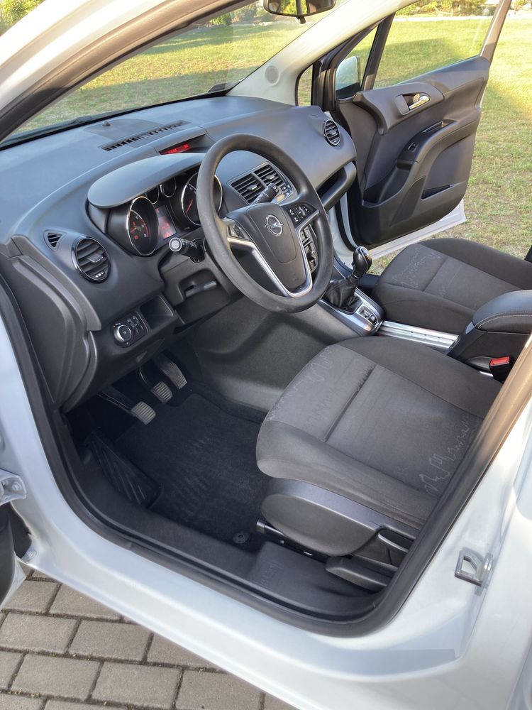 Prywatnie OPEL MERIVA -B