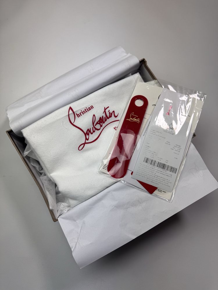 Кросівки Louboutin чорні