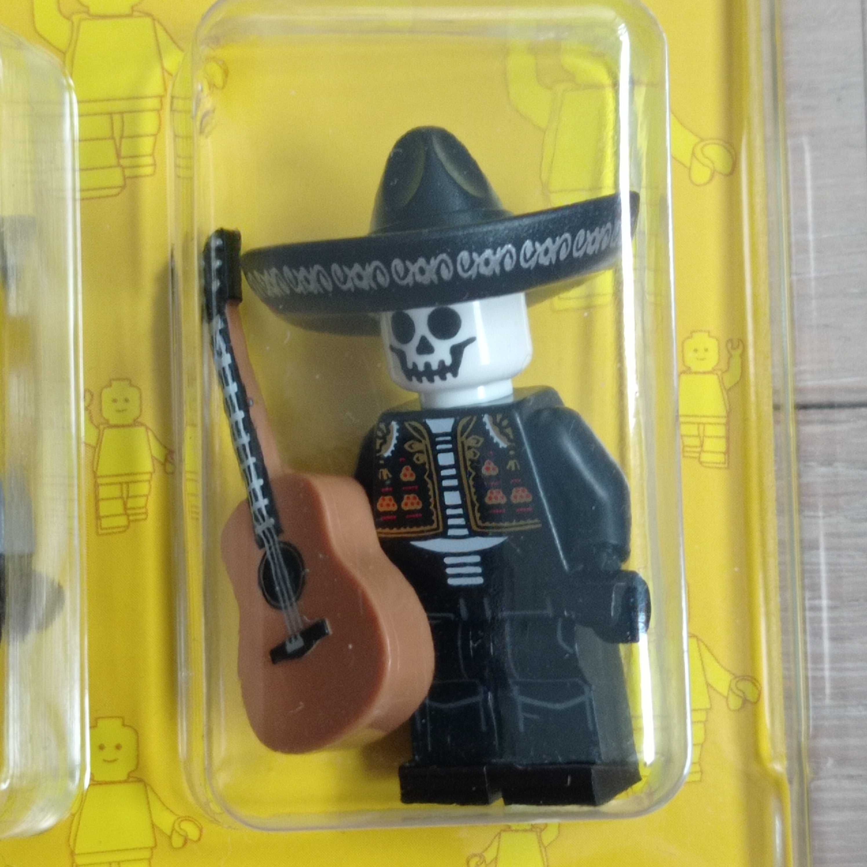 Ludziki LEGO MARIACHI 3 nowe figurki - zestaw nr 9