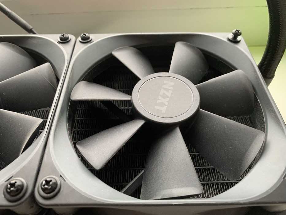 Система рідинного охолодження NZXT Kraken X73 - 360 мм with RGB LED