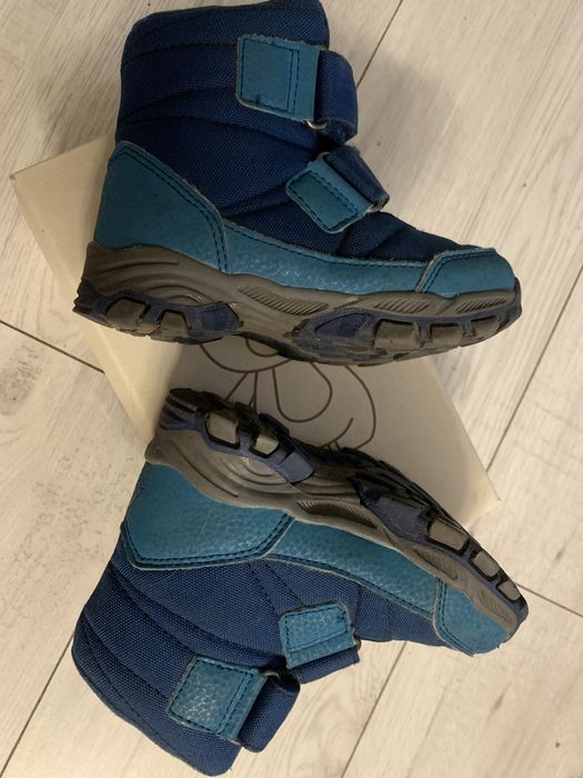 Niebieskie zimowe buty martens r 24
