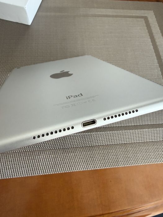 Ipad mini 4 планшет