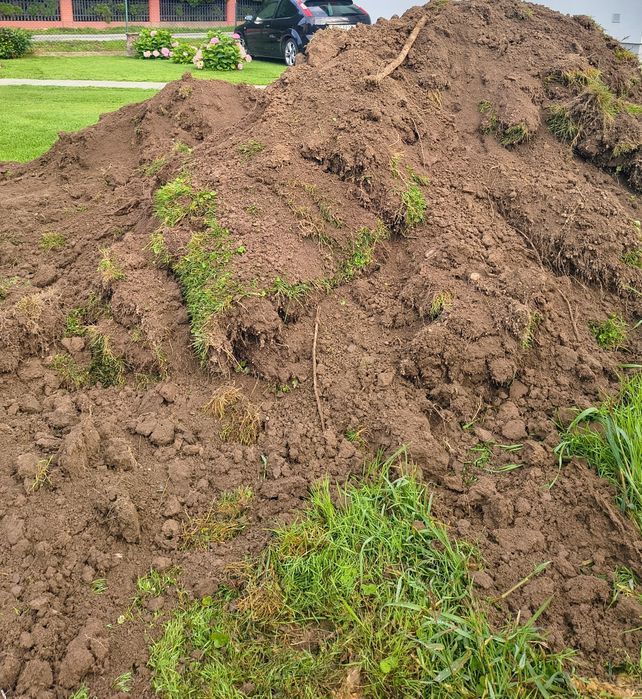 Oddam ziemię do ogrodu