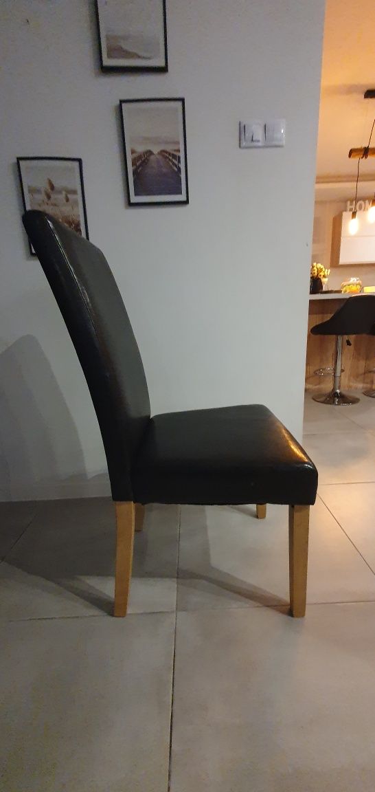 Krzesła- 8 sztuk